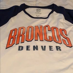 NWOT Denver Broncos tee